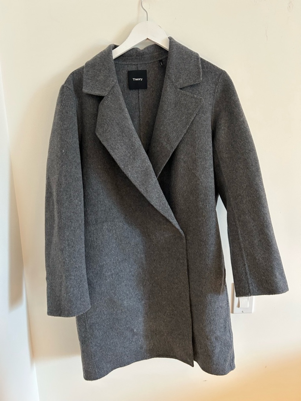 Theory Charcoal Gray Wool-Blend Single-Breasted Coat
